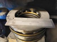 Подшипник 8330 (51330)