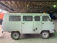 Автомобиль УАЗ 220695-04