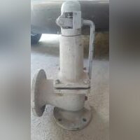 Клапан предохранительный Ду100 Ру40 б/у