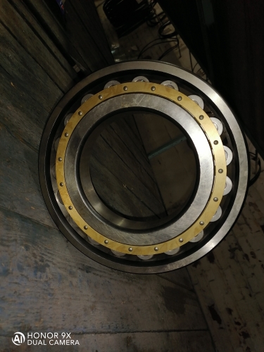 Подшипник 70-2228КМ