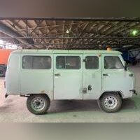 Автомобиль УАЗ 220695-04