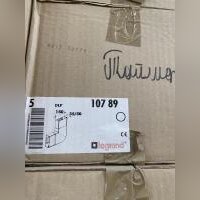 Угол Legrand 10789
