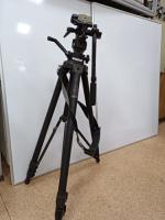 Штатив с головкой