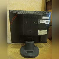 Монитор 17 "LCD Samsung 720N