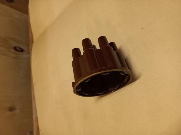 Крышка распределительная ЗИЛ