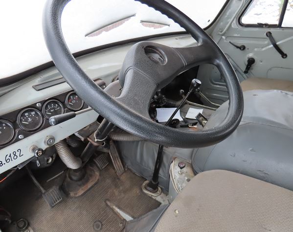 Автомобиль УАЗ 390995