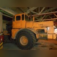 Трактор К-700