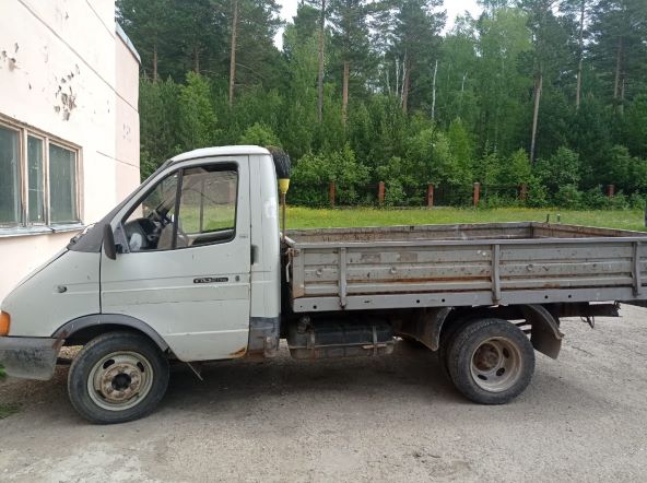 ГАЗ 330210 