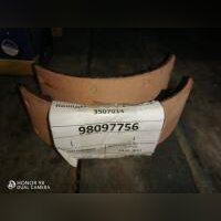 Колодка центр. тормоза 51-3507014