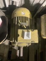 ЭЛЕКТРОДВИГАТЕЛЬ  5А160М2У3  IM1081 380/660В 50ГЦ  IP54  КЗ-2   18,5 КВТ  3000 ОБ/МИН.