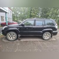 Автомобиль TOYOTA LAND CRUSER