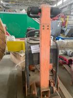 08:Виброплита Grost VH-330R