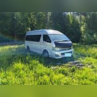 Автобус Toyota Hiace , 2010