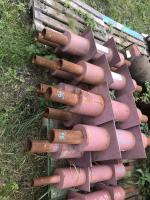 Неподвижная опора в ППМ 76-42 (расстояние между щитами 300 мм)