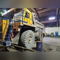 Карьерный самосвал БелАЗ 7555В