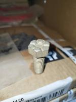 Болт 09409907 Terex