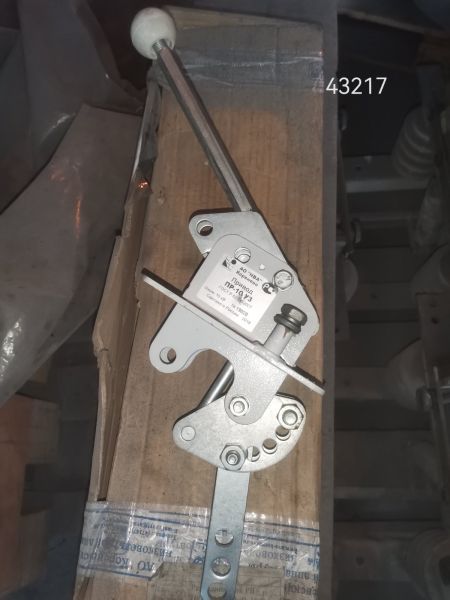 НПА_Разъединитель РВ 10/1000 У3 10кВ, 1000А