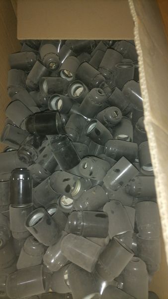 НПА_Патрон Е-27 карболитовый подвесной