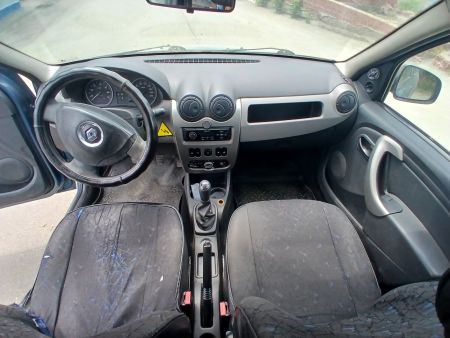 Транспортное средство (RENAULT SR) 