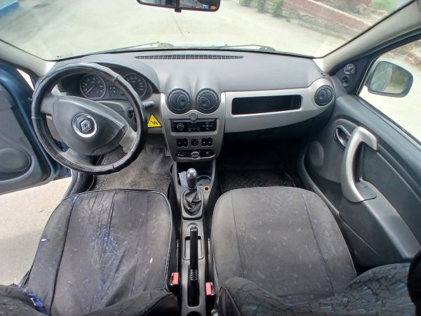 Транспортное средство (RENAULT SR) 