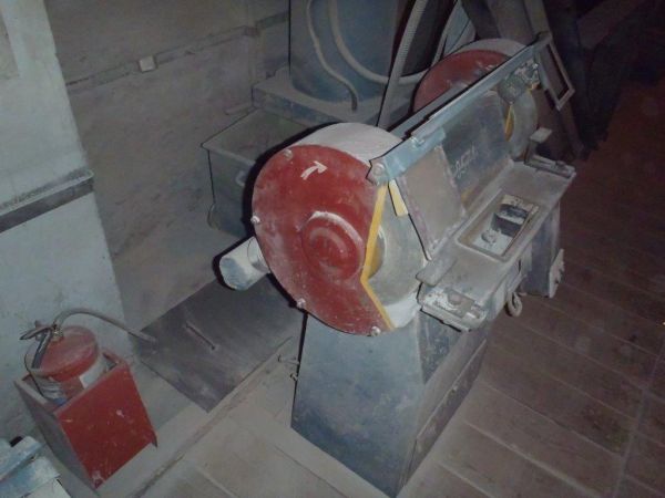 станок заточной 3Е636