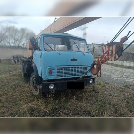 Автокран МАЗ 5334