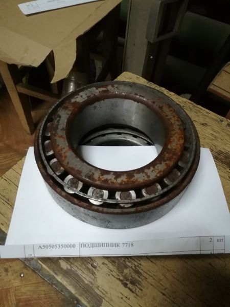 Подшипник 7718