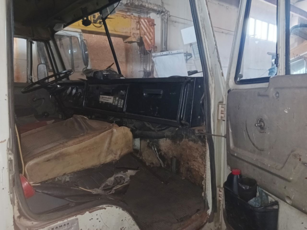 Автомобиль Камаз 55111