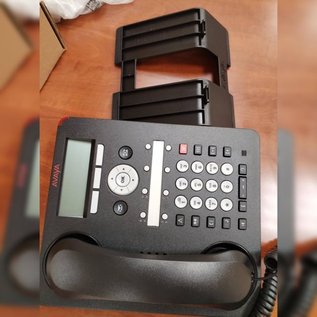 Телефон цифровой AVAYA 1408