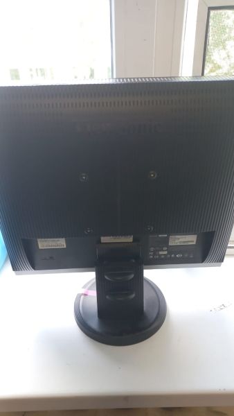 Монитор 19 Viewsonic VA926-LED