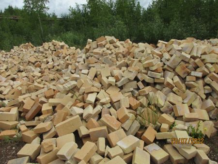 Кирпич шамотный б/у 