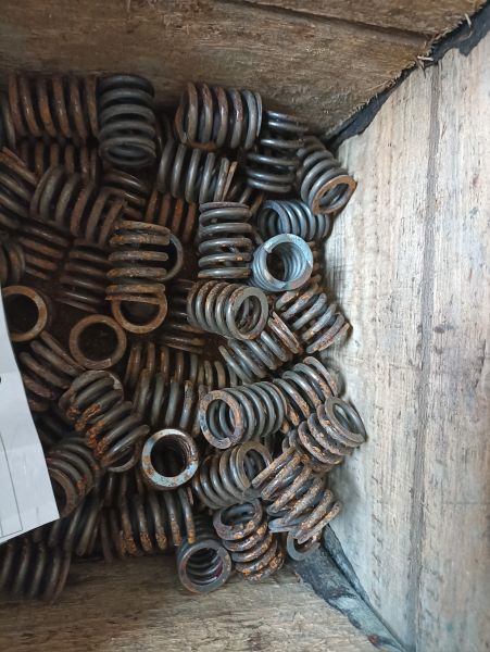 НПА_Пружина 4*28*36 Б/У