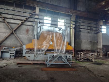 Листогибочная машина