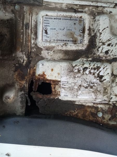 Автомобиль TOYOTA HIACE RZH112V-1003623 