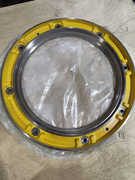 Крышка 17M-27-41490 Komatsu