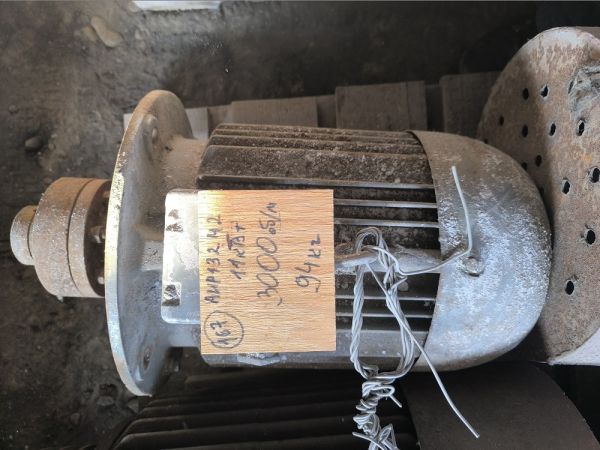Электродвигатель АИР 132 М2 (11 кВт., 3000 об/мин), б/у