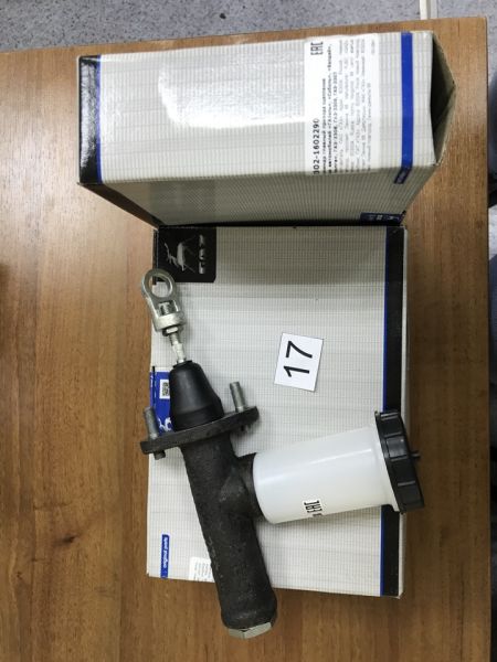 цилиндр главный привода сцепления 03302-00-1602290-000