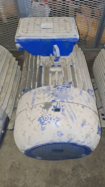 Э/двиг.5АМН315С2 200/3000 IM1081 б/у