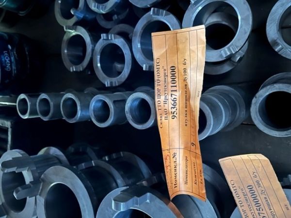 втулка шпинделя Ду100  б/у