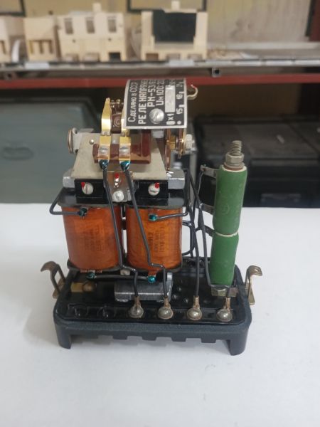 РЕЛЕ НАПРЯЖЕНИЯ  РН-53/60Д  22 056 003.1