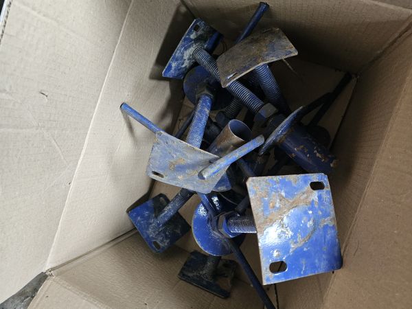 Опора винтовая Ø48мм (регулируемая), б/у