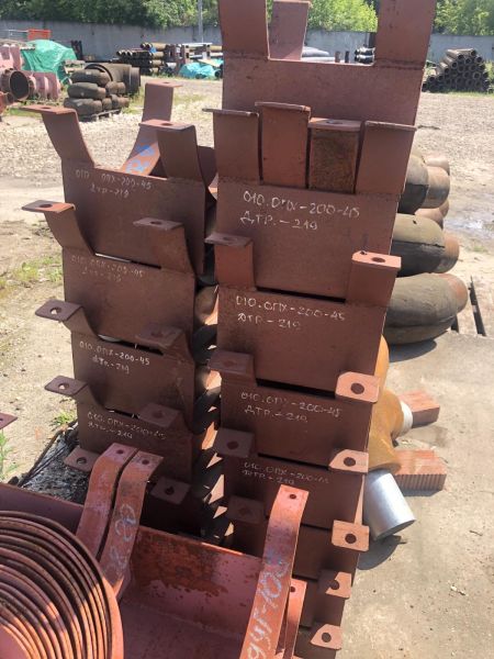 Опора скользящая хомутовая в ППМ 250-43