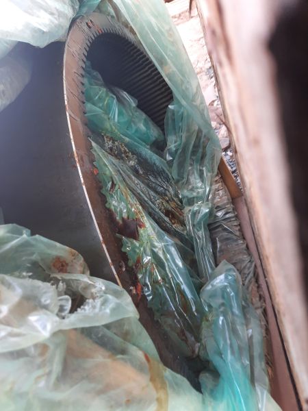 Шестерня опорная E12612551 Hitachi