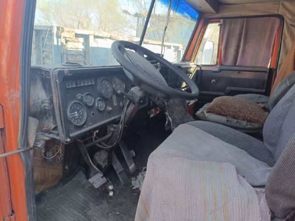 Автомобиль КАМАЗ 5511