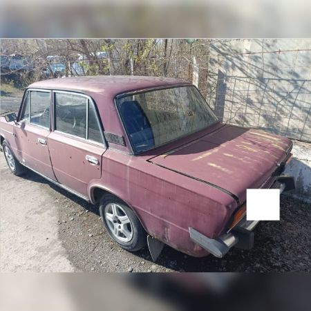 Автомобиль ВАЗ-2106