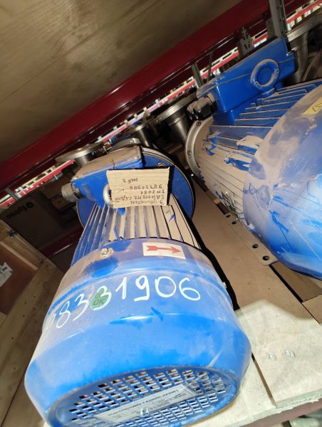 Э/дв.5АИ112M2 7.6/3000 IM2081