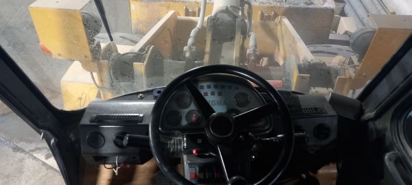 Погрузчик фронтальный XGMA XG-962L