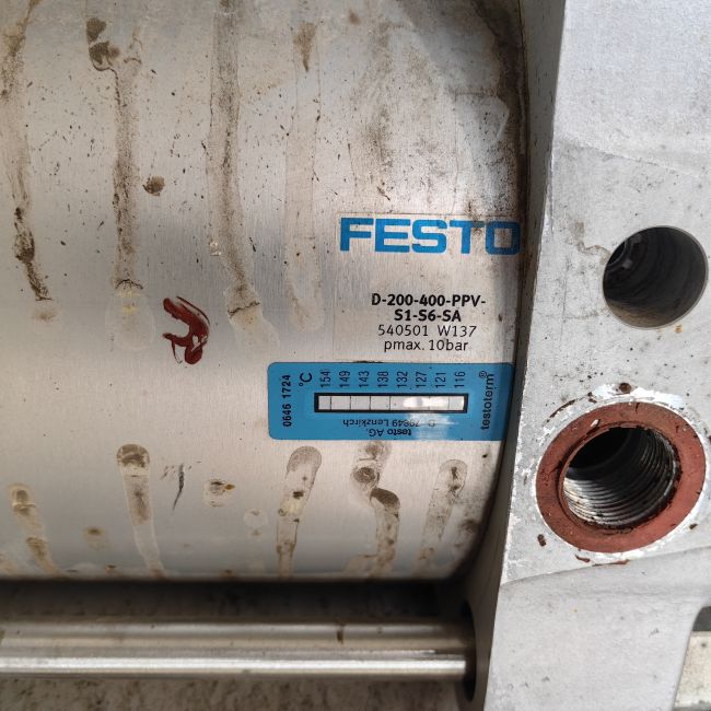 Пневмоцилиндр 200-400 б/у Festo и SMC