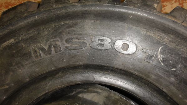 Шинокомплект 7.00-12 маленькие колеса дл 2-тн погрузчика товарный знак MAXAM завод изготовитель Sailun 