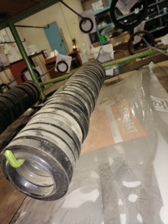 Сальник хвостовика 51-2402052